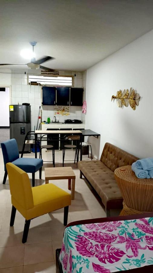 Apartaestudio Al Lado Del Mar Cartagena Exterior photo